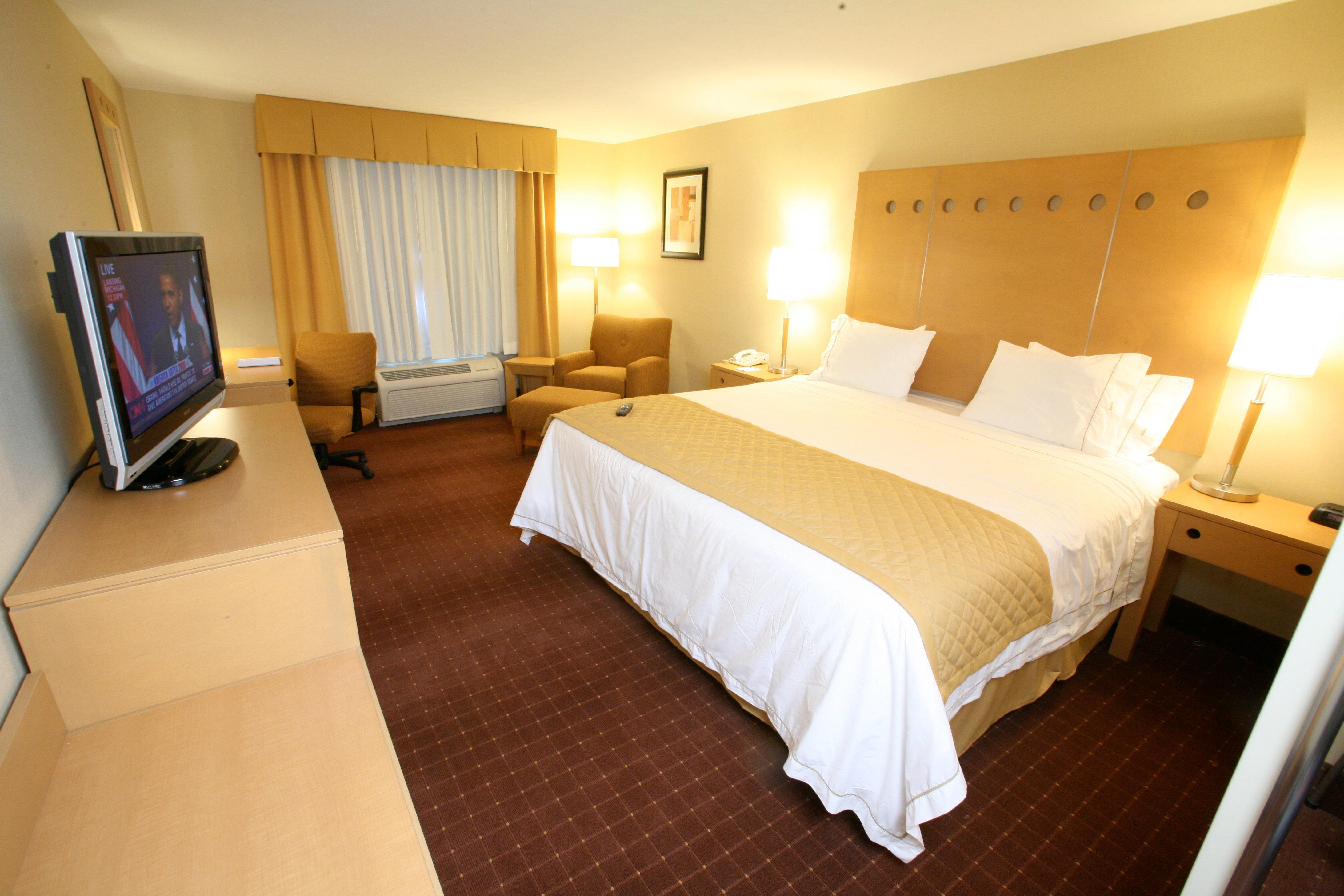 Holiday Inn Express Saltillo Zona Aeropuerto By Ihg Екстер'єр фото